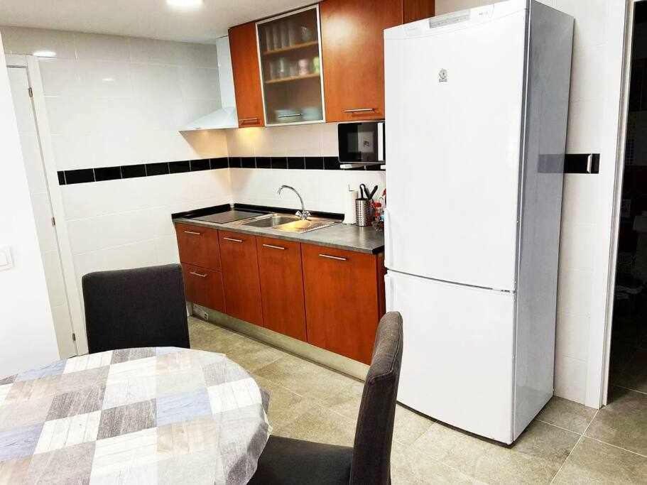 Apartamentos Full Equipped エルチェ エクステリア 写真